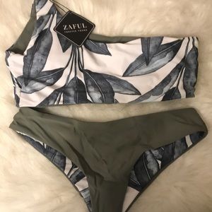 Zaful Leaf Print Bikini
